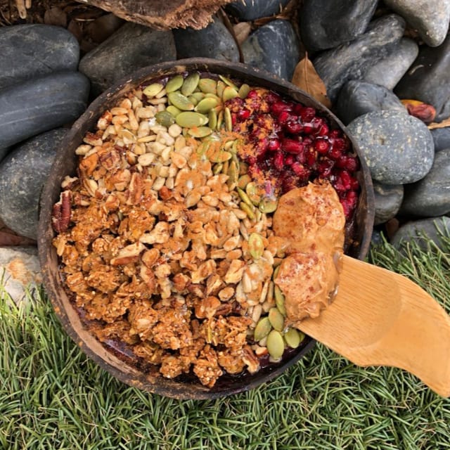 Legend of the Fall Acai Bowl (16 oz).