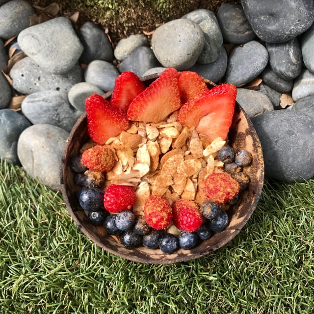Berry Tale Ending Oat Bowl.