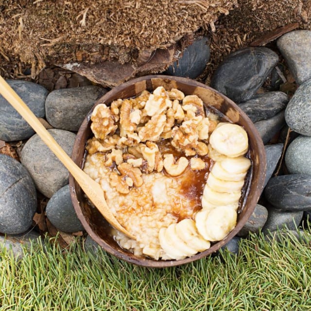 Banana Bread Oat Bowl.